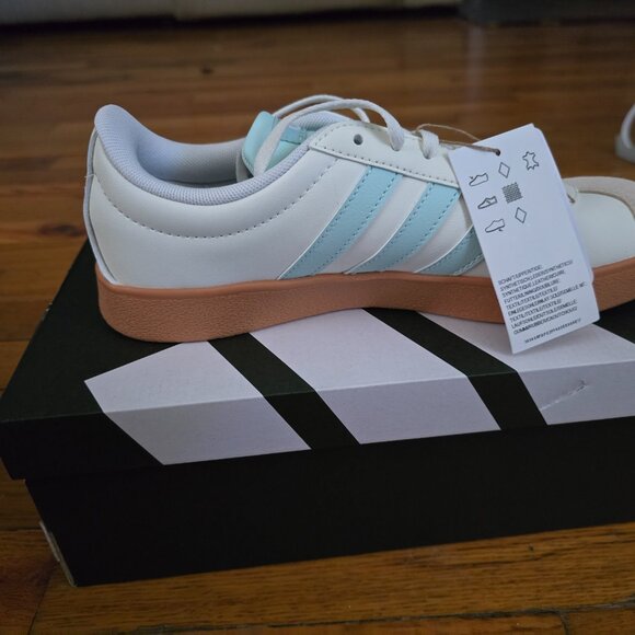 Adidas court base - Picture 2 of 3